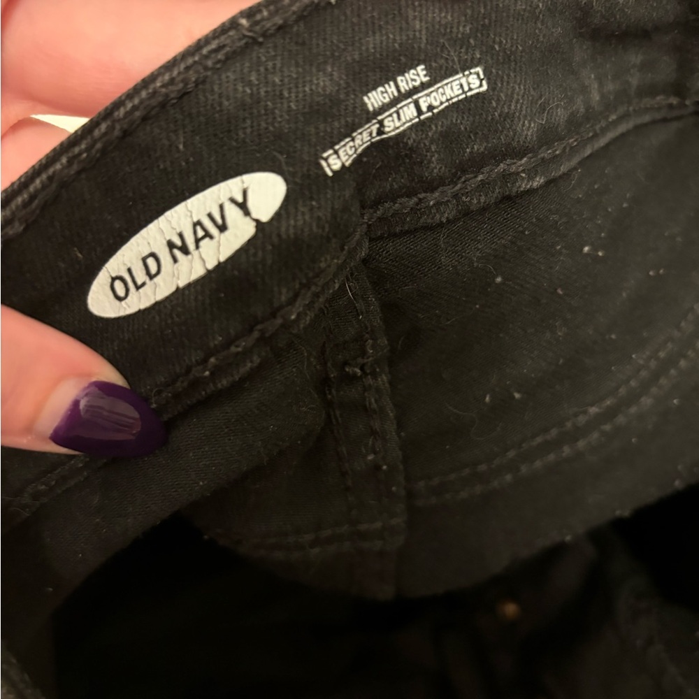 Old Navy High Rise Button Fly Cutoff Shorts - Picture 5 of 5